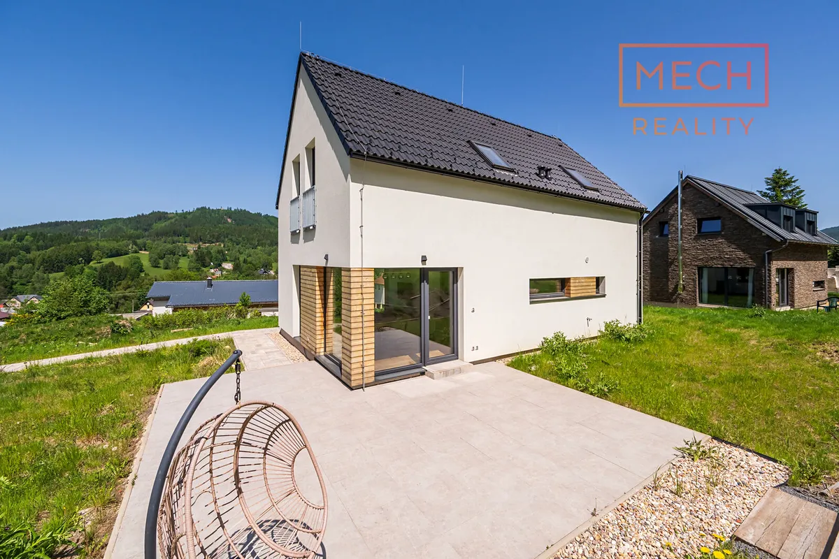 Prodej rodinného domu 119 m², pozemek 1459 m²